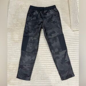 Lands' End Kids Fleece Lined Camo Cargo Pants Size Boy Husky XL 14H-16H